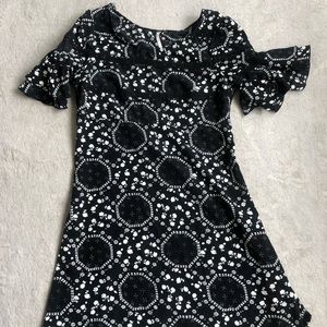Free People | Black White Floral | Short Flowy Dress | Size 4